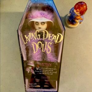 Living Dead Dolls Series 23 Betsy